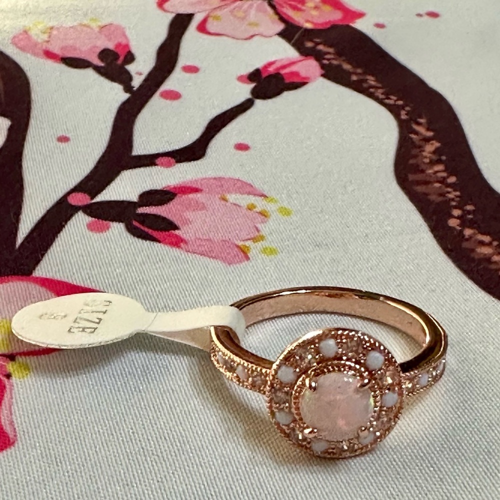 Fragrant Jewels Iridescent Gem Ring with Sparkling Crystals set in Rose Gold